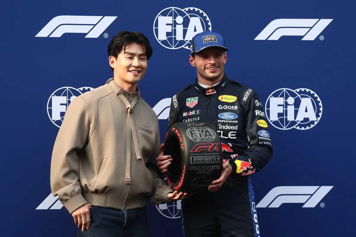 Bahreyn Grand Prix'sinde ilk sıranın sahibi Max Verstappen oldu