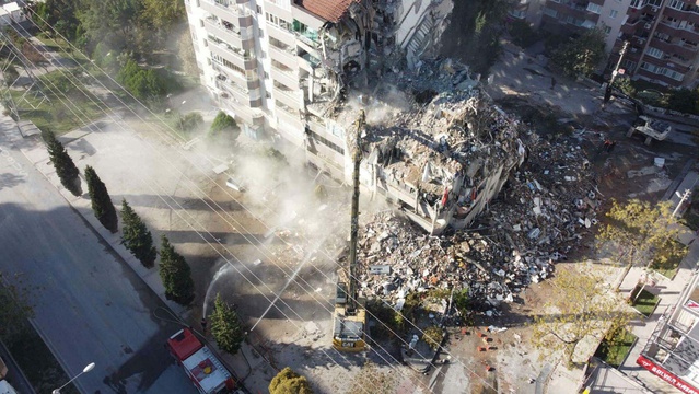 Sözbilir, İzmir'de bazı fayların yakın gelecekte deprem üretebileceğini söyledi