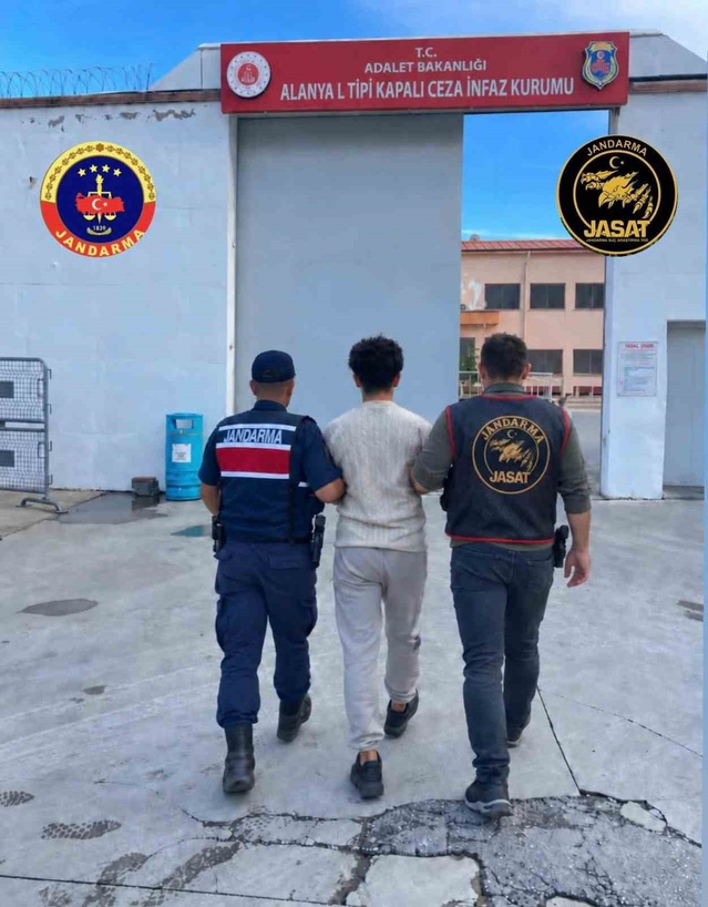 JASAT Alanya'da motosiklet hırsızlığını aydınlattı, şüpheli C.U. tutuklandı