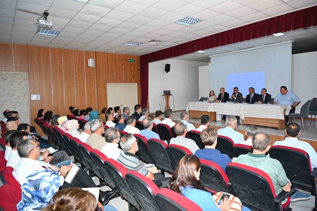 Denizli'de okullar yedi bakanlık protokolüyle 1-4 öncelik derecesine ayrıldı