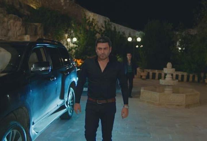 Uzak Şehir'de Taşlar Yerinden Oynuyor: Cihan Gelinlik Parçalıyor!