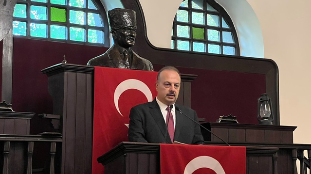 Ankara'nın Başkent Oluşunun 103. Yılı Anıtkabir ve İlk Meclis'te Kutlandı