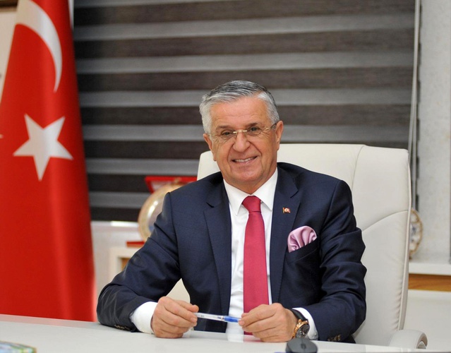 CHP'de Kemer istifası: Başkan Topaloğlu ve 8 meclis üyesi partiden ayrıldı