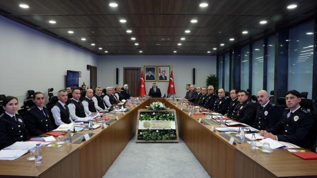İçişleri Bakanı Çiftçi başkanlığında asayiş konulu güvenlik toplantısı yapıldı