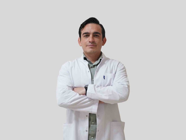 Dr. Çamlıca, 40 yaş öncesi 3 aydan uzun bel ağrısında ankilozan spondilit için uyardı