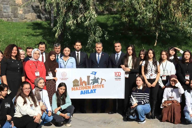 Maziden Atiye Ahlat programı 76 öğrenciyle Bitlis'te başladı
