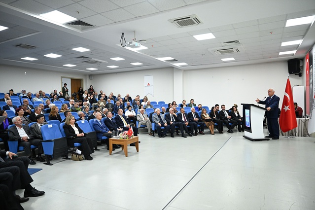 Halil Şıvgın için vefatının ilk yılında HBV'de anma programı düzenlendi
