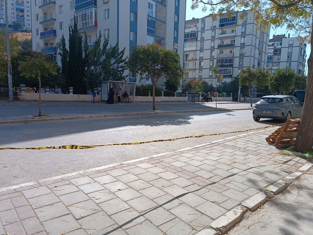 İzmir Çiğli'de emekli astsubay B.G., kardeşini tabancayla öldürüp yakalandı