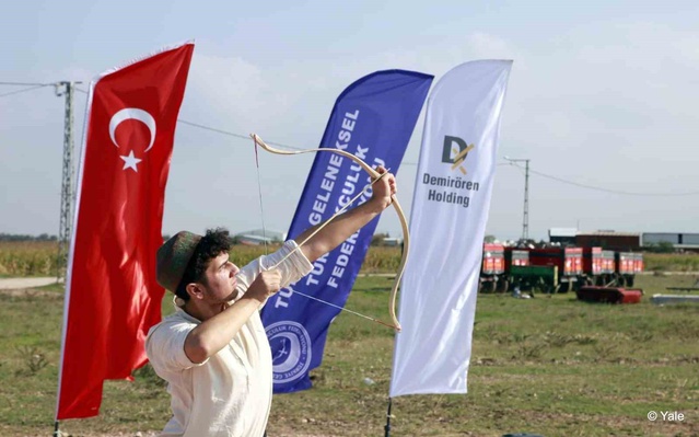 Adanalı okçular Bursa Karacabey'de Türkiye ikincisi ve üçüncüsü oldular