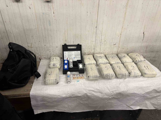 Kapitan Andreevo'da Türkiye'ye geçecek tırda 12 kilo 630 gram kokain ele geçirildi