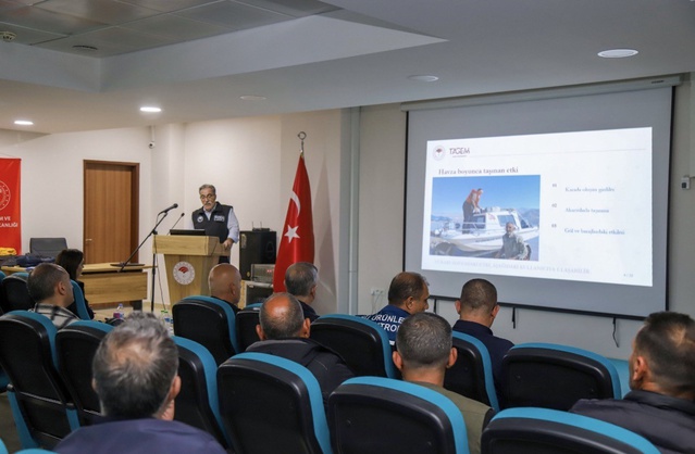 Elazığ Su Ürünleri Araştırma Enstitüsü, Bingöl'de üreticilere hastalık eğitimi verdi