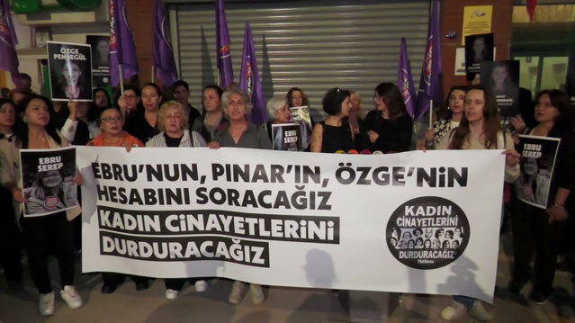 İzmir'de 3 kadın cinayetine Kadın Cinayetlerini Durduracağız Platformu tepki gösterdi