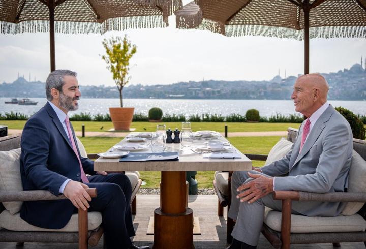 Suriye Dışişleri Bakanı Şeybani, ABD'li Temsilci Barrack'la İstanbul'da görüştü
