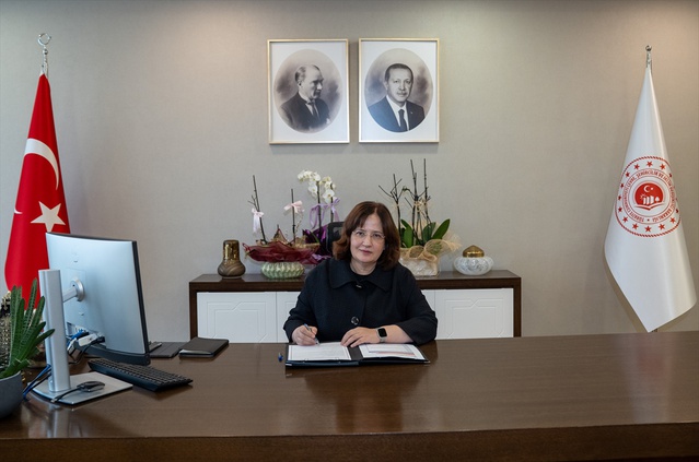 Varank, COP31'in Antalya'da uygulama COP'u olarak tarihe geçeceğini söyledi