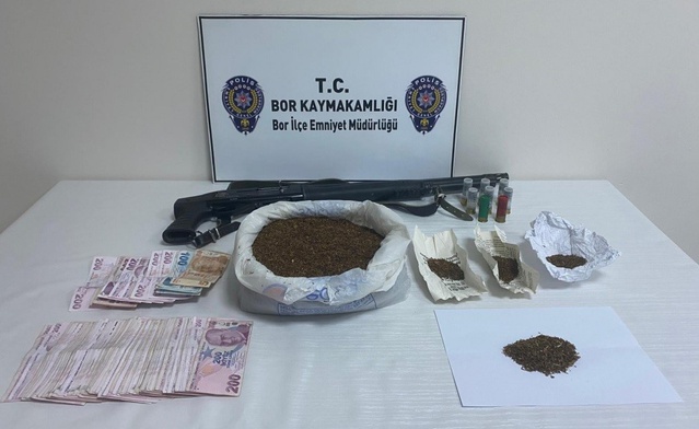 Niğde Bor'da uyuşturucu operasyonunda 1 kilo 103,30 gram madde bulundu, 1 kişi tutuklandı