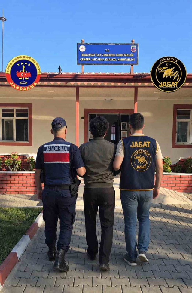Manavgat'ta 20 yıl kesinleşmiş hapis cezası olan şahıs JASAT operasyonunda yakalandı