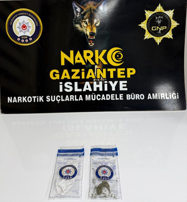 Gaziantep İslahiye'de uyuşturucu çalışmasında 1,20 gram esrar ele geçirildi