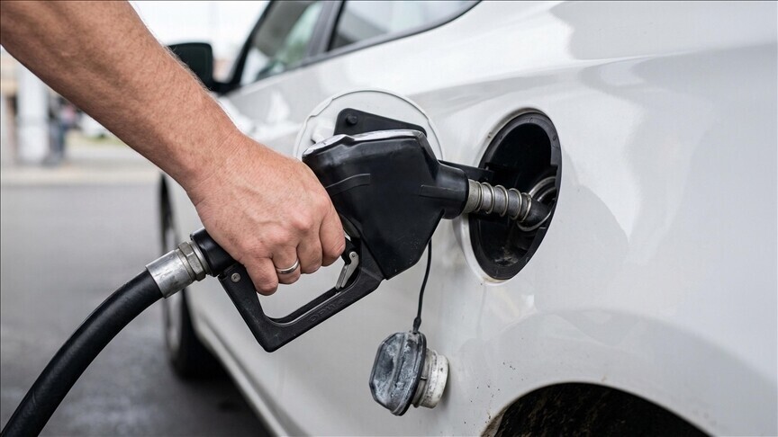 Akaryakıtta eşel mobil sistemi sona ererken, benzinde de kademeli çıkış modeli uygulanacak