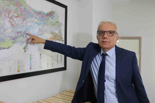 Jeoloji Odası Adana Şube Başkanı Tatar, 119 depremde stresin boşaldığını söyledi