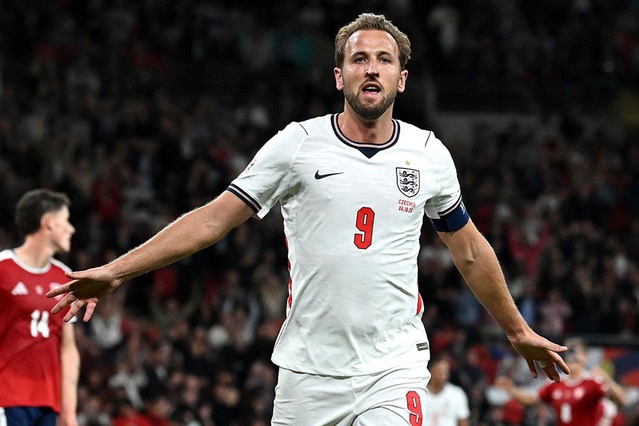 Kane yıldızlaştı, İngiltere Çekya'yı 3 golle devirdi