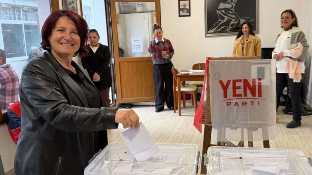 Karaburun Belediye Başkanı partisinden istifa etti