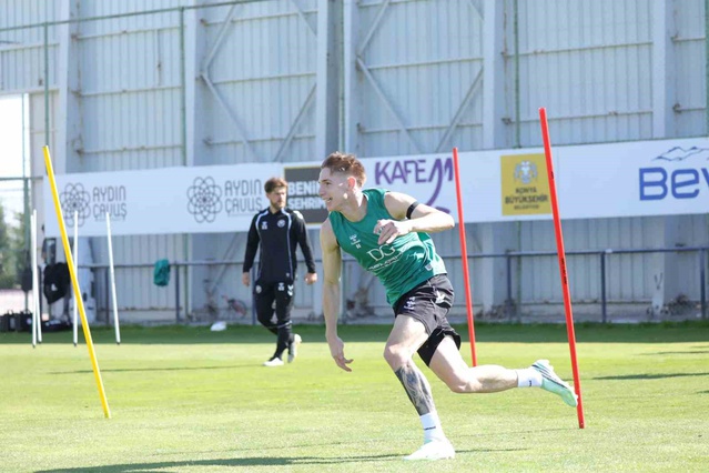 Konyaspor, yarın 13.30'da Başakşehir'i konuk edeceği maçın son antrenmanını yaptı