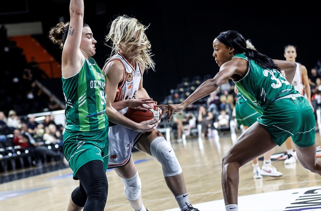 Çimsa ÇBK Mersin, Kadınlar Basketbol Süper Ligi'nde OGM Ormanspor'u 90-64 yendi