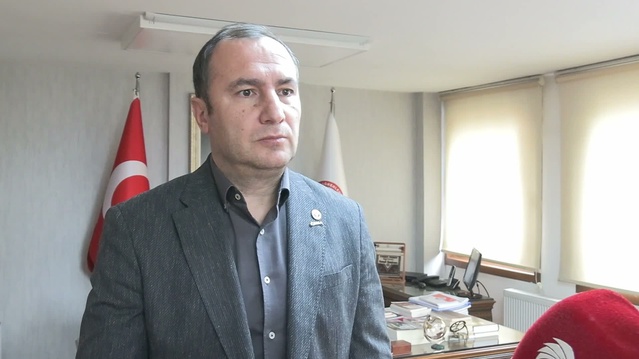 Eğitim-İş Genel Başkanı Özbay, 4 eğitimci soruşturmasında sorumluluğu MEB'de gördü