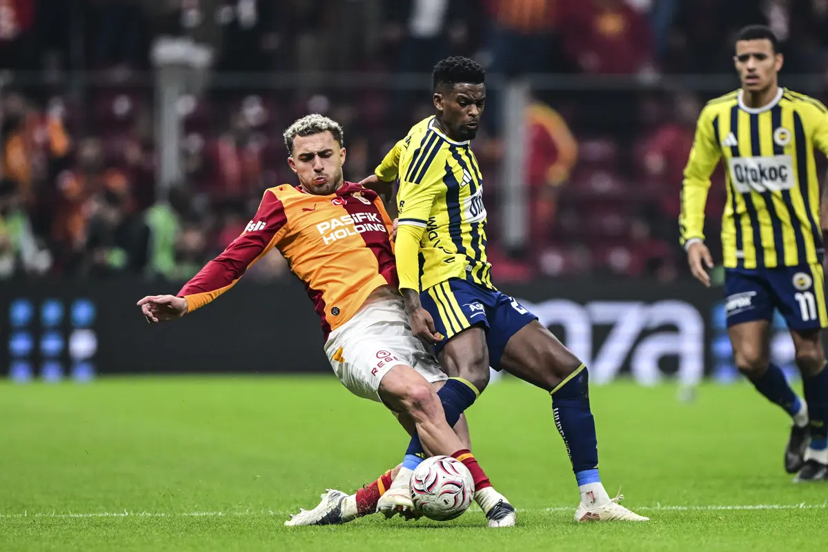Derbi sonrası eleştiriler peş peşe. "Bu yenilgi inat etmesine yazar"