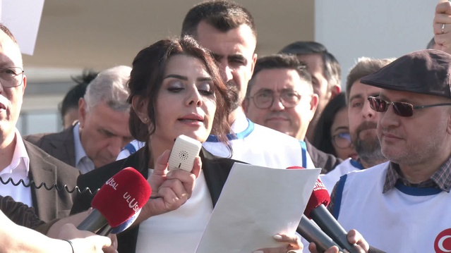 Diş hekimleri Bakanlık önünde aile diş hekimliği istedi, günde 30 hasta bakıyor
