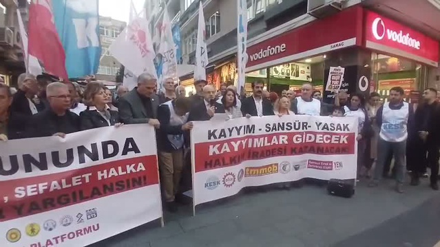 YENİ Parti'li Özdağ, Halk TV'ye kayyım kararını özgür basına saldırı olarak niteledi