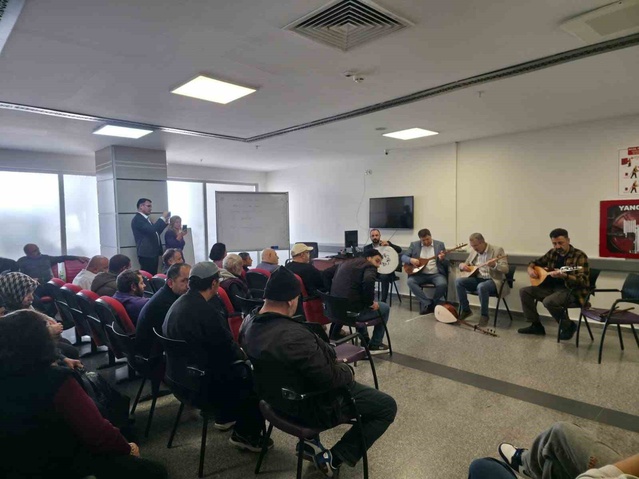 Erzincan'da TRSM danışanları için konser ve sanat etkinliği düzenlendi