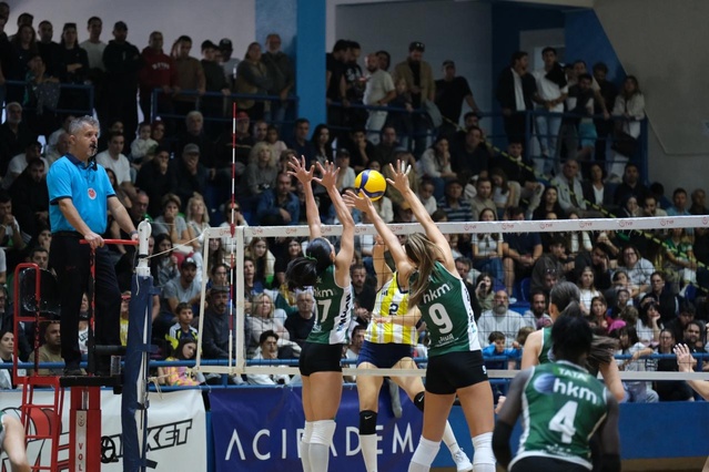 Bodrum Belediyesi Bodrumspor, 3. haftada Fenerbahçe Medicana'yı 3-0 yendi