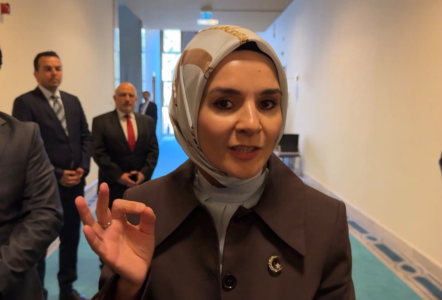 Babasıyla ilgili fon iddiası Bakan Göktaş'ı çok kızdırdı: Eğer insansa ne yapacağını bilir