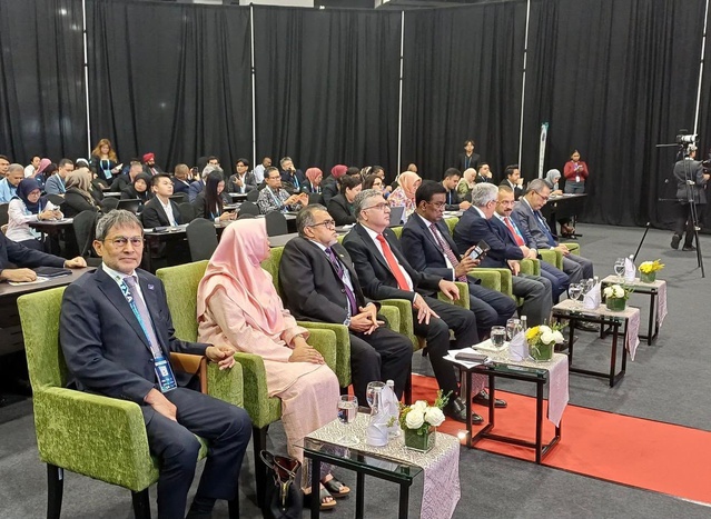 Ulaştırma Bakan Yardımcısı Ünüvar, Asean forumunda demir yolu koridorunu görüştü