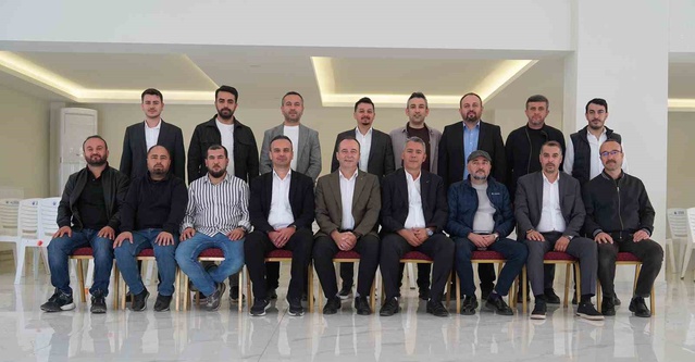 Büyükorhanspor’un olağan kongresinde Ali Erdem tek aday olarak başkan seçildi