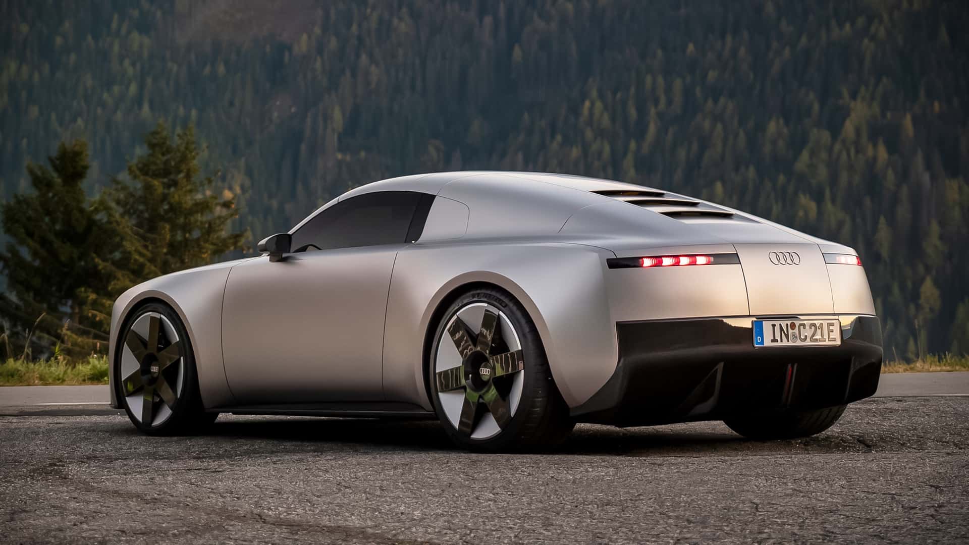 Audi ve Porsche'den elektrikli spor otomobil ortaklığı