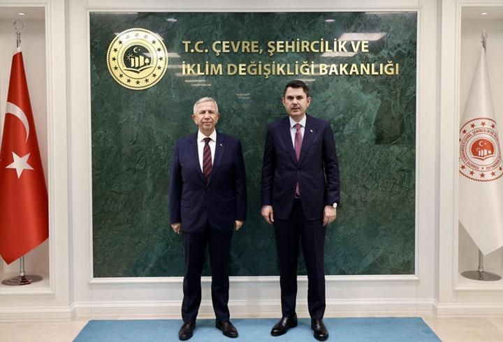 Bakan Kurum, Mansur Yavaş ile görüştü