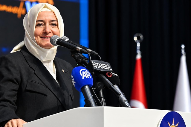 Fatma Betül Sayan Kaya ve eşi, yatırımlarının ana para dışındaki kısmını TMSF'ye iade etti