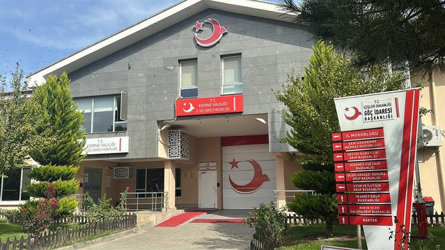 Edirne'de kuruma dönmeyen 13 yabancı uyruklu çocuk bulunarak teslim edildi