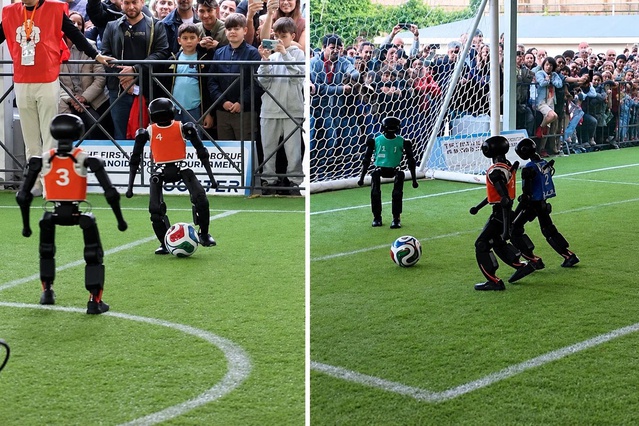 İtalya'da insansı robotlar futbol müsabakasında karşılaştı