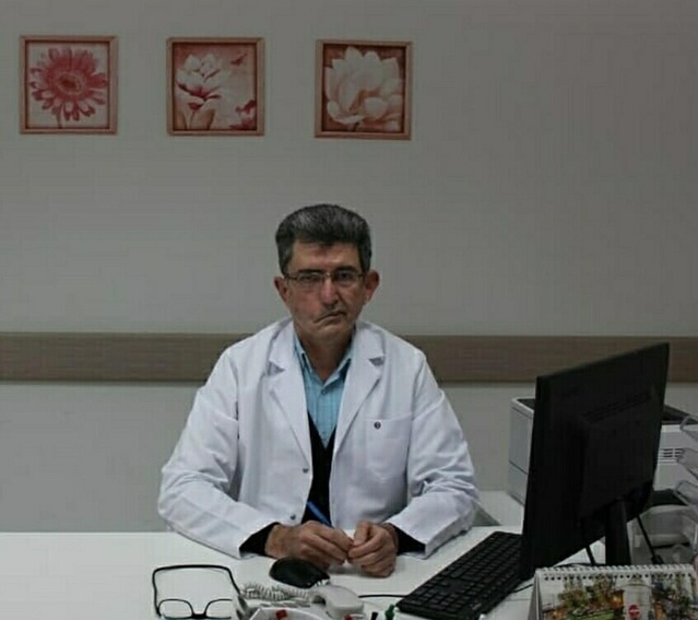 Balıkesir Ayvalık'ta batan tekneden 8 kişi kurtarıldı, kayıp KBB doktoru aranıyor