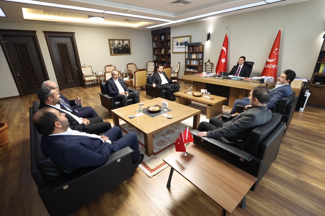 Saadet Partisi Genel Başkanı Arıkan, ESDER Genel Başkanı Çelikus'la görüştü