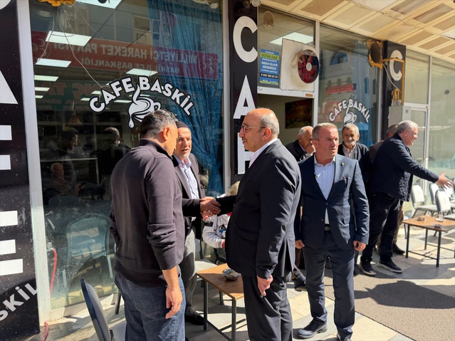 AK Parti Elazığ Milletvekili Ejder Açıkkapı, Baskil'de esnaf ve vatandaşlarla buluştu