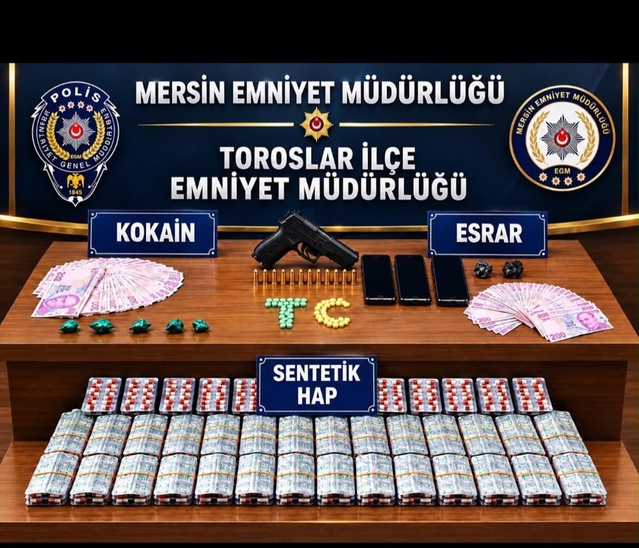 Mersin'de uyuşturucu operasyonunda 4 şüpheli tutuklandı, 5 bin 422 hap ele geçirildi