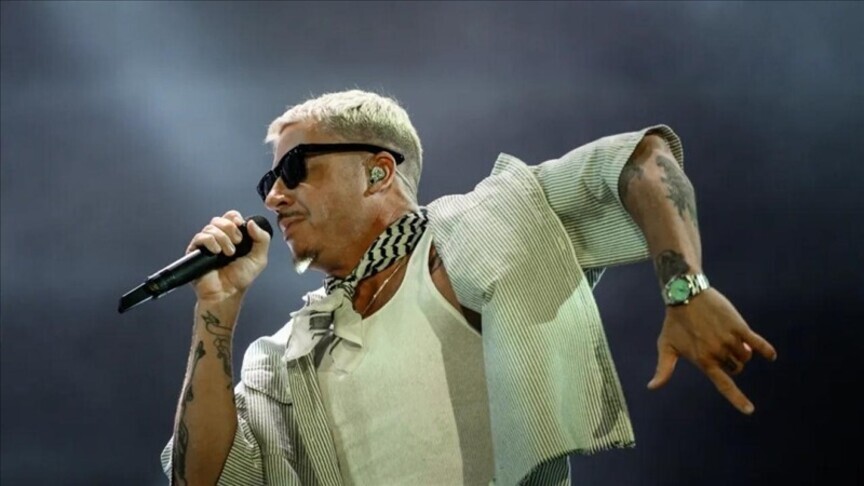 ABD'li şarkıcıdan, Macklemore'un sahne alamadığı stadyumda "Özgür Filistin" mesajı
