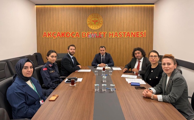 Akçakoca Devlet Hastanesi'nde sağlık hizmetleri için koordinasyon toplantısı yapıldı