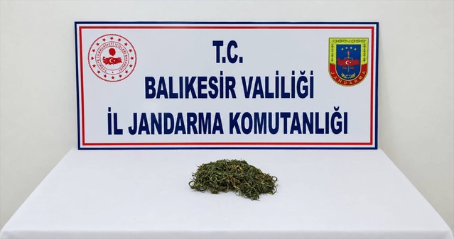 Susurluk'ta son 10 gündeki uyuşturucu operasyonlarında 3 şüpheliden 2'si tutuklandı