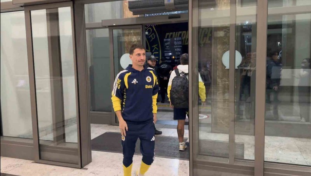 Fenerbahçe, deplasmanda Çaykur Rizespor'u 3-0 yenerek puanını 13'e yükseltti