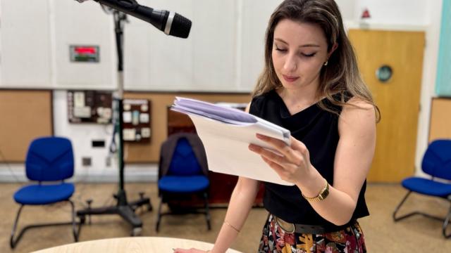 Radyo yayıncılığı ve podcast eğitimi TRT Akademi'de